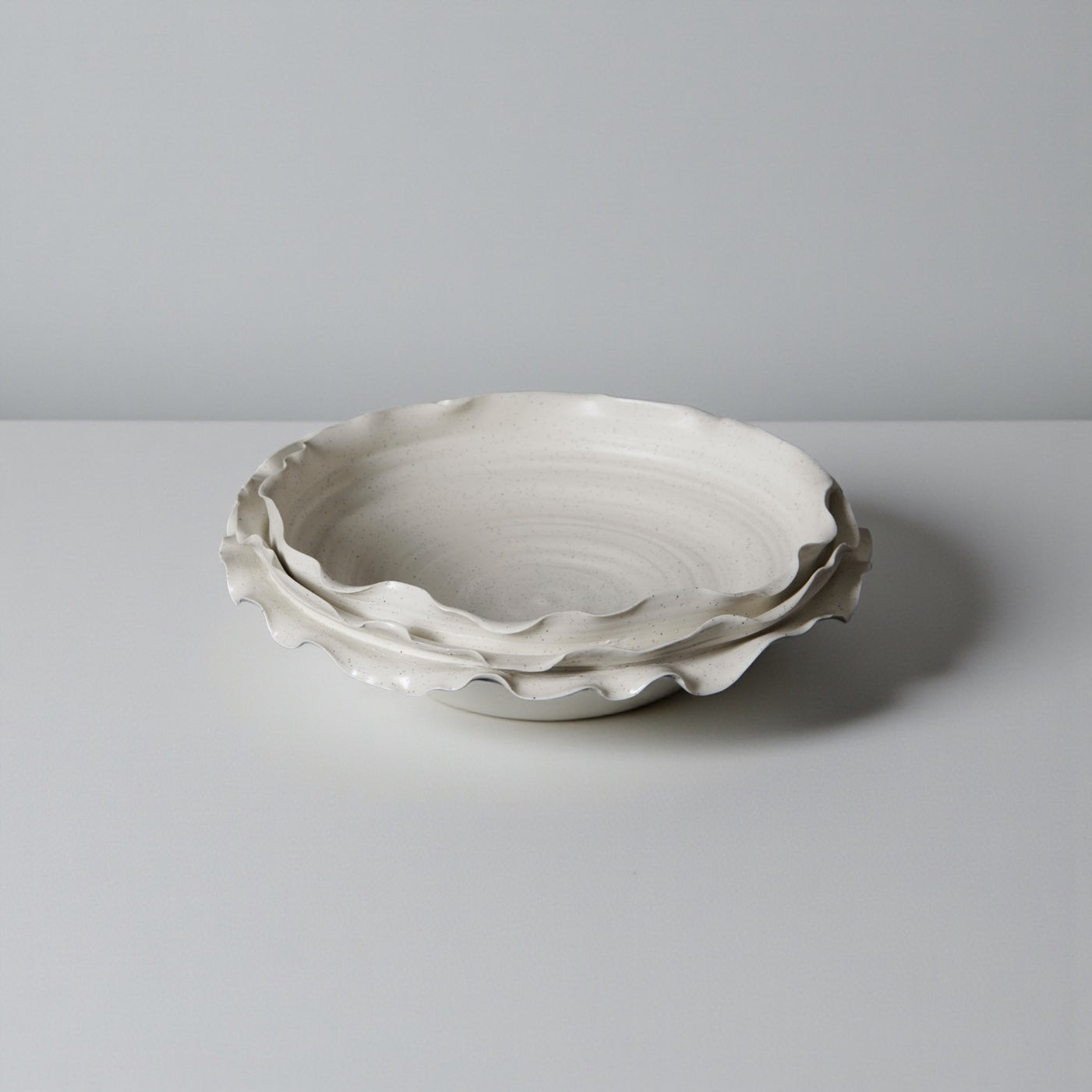 CLAIR & CHIC Handmade Ceramic Fruit Bowl - JY23207
