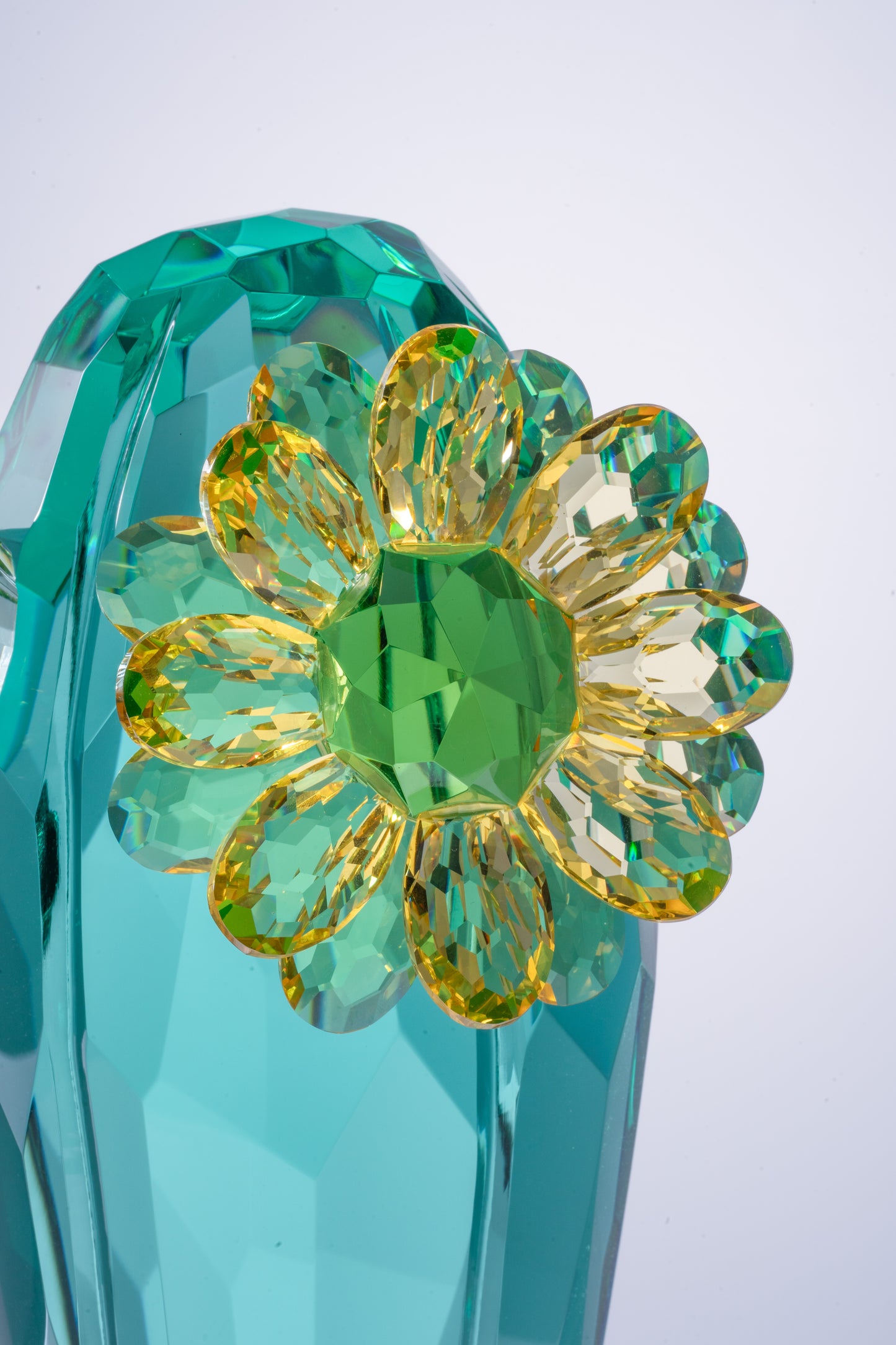 MURATERRA Crystal Cactus Stand Decoration - AJ05432