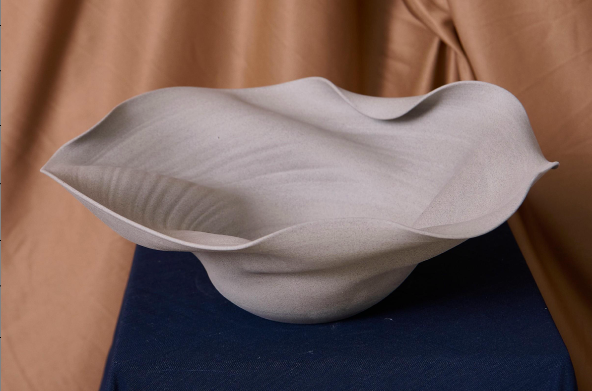 CLAIR & CHIC Handmade Ceramic Fruit Bowl - TT25031