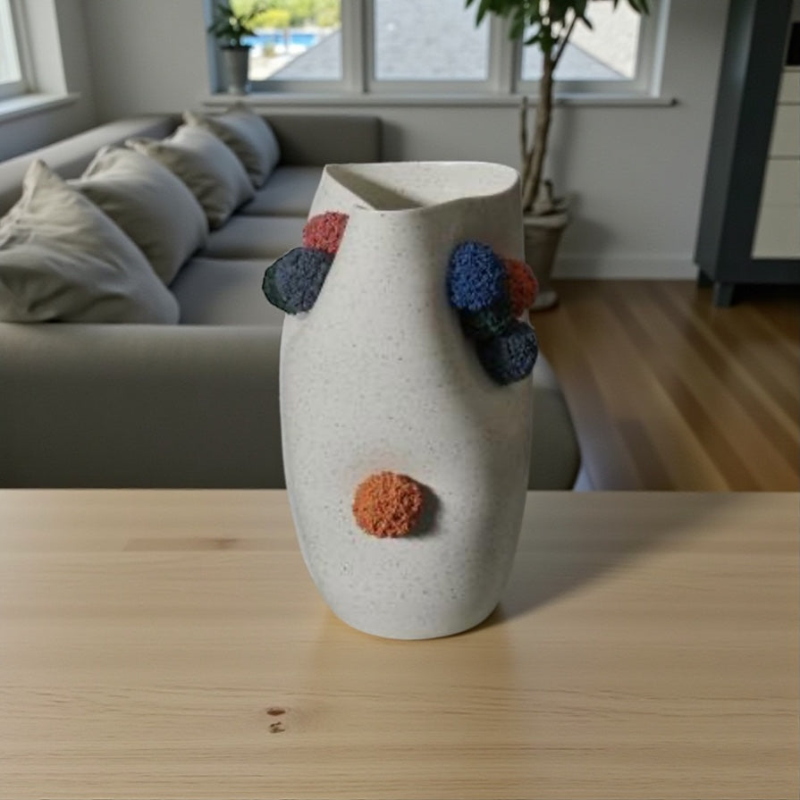 CLAIR & CHIC  Handmade Ceramic Vase - SQ24002