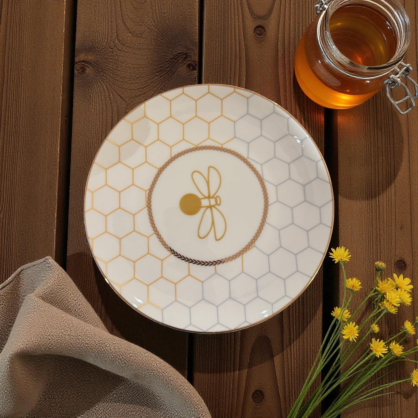 ITALORO Honey bee ,24 K Gold Line, Dining Ware 47 PCS ,OH-16391