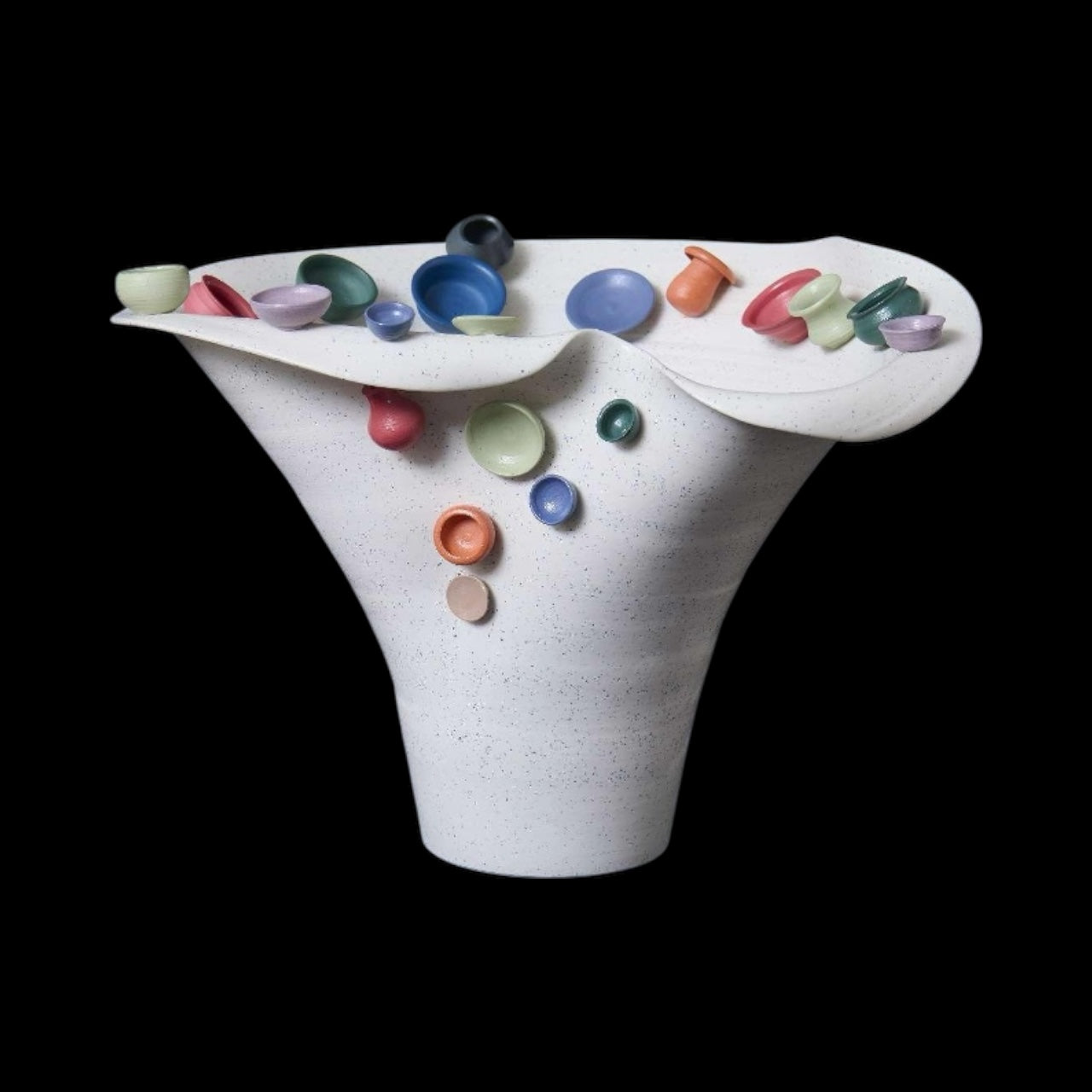 CLAIR & CHIC  Handmade Ceramic Vase - JDQ24029