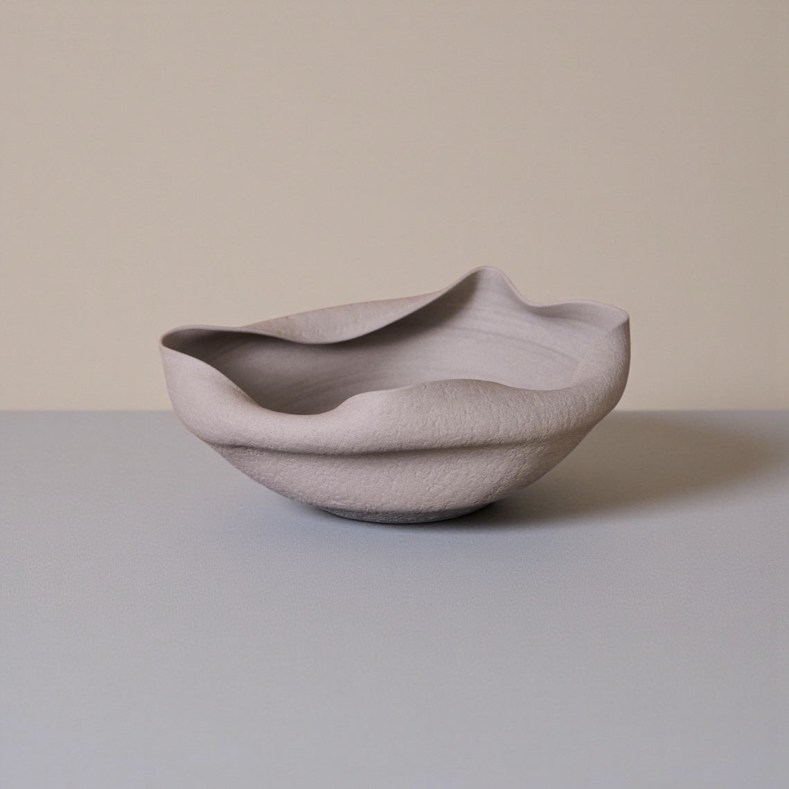 CLAIR & CHIC  Handmade Ceramic Fruit Bowl  - TT25040