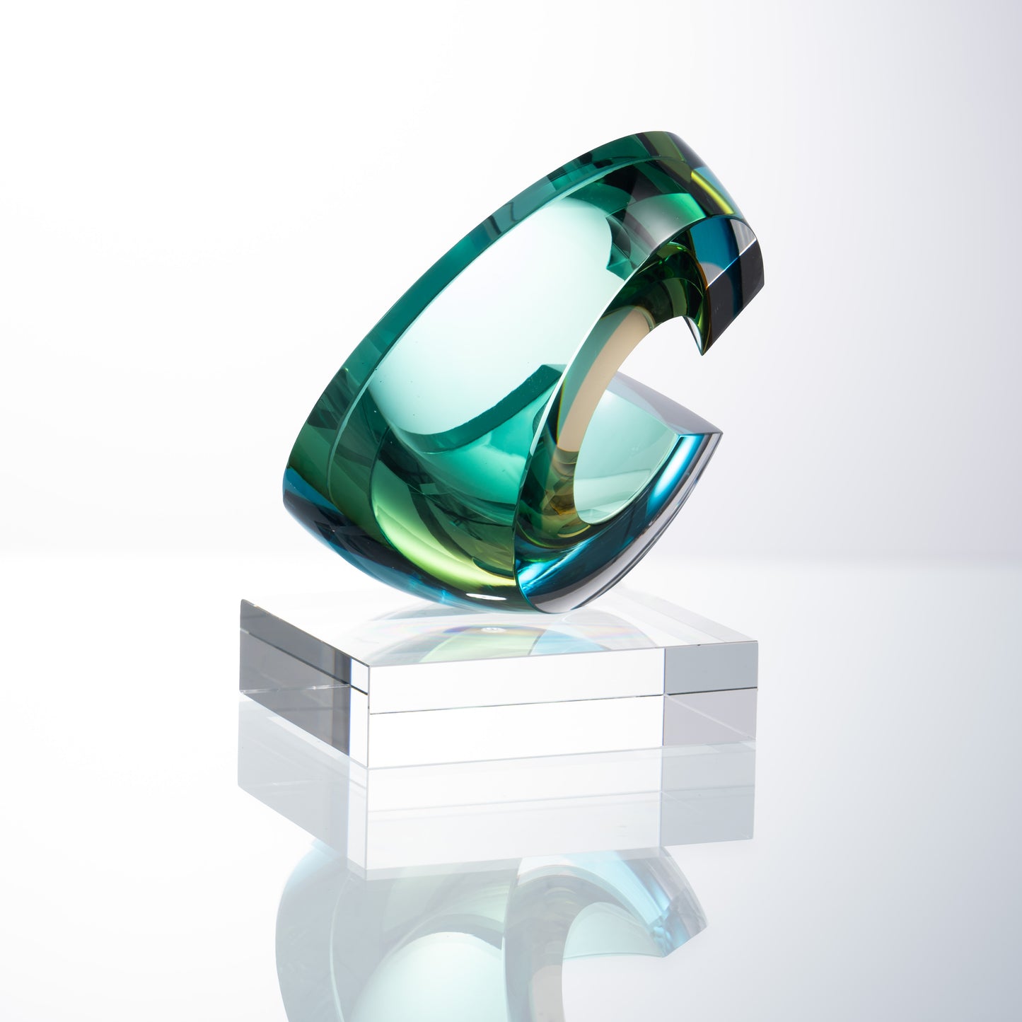 MURATERRA Crystal Green Stand Decoration - AJ00108