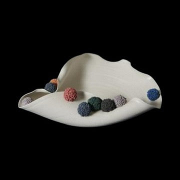 CLAIR & CHIC  Handmade Ceramic Fruit Bowl  - SQ24013