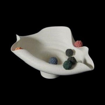 CLAIR & CHIC  Handmade Ceramic Fruit Bowl  - SQ24011