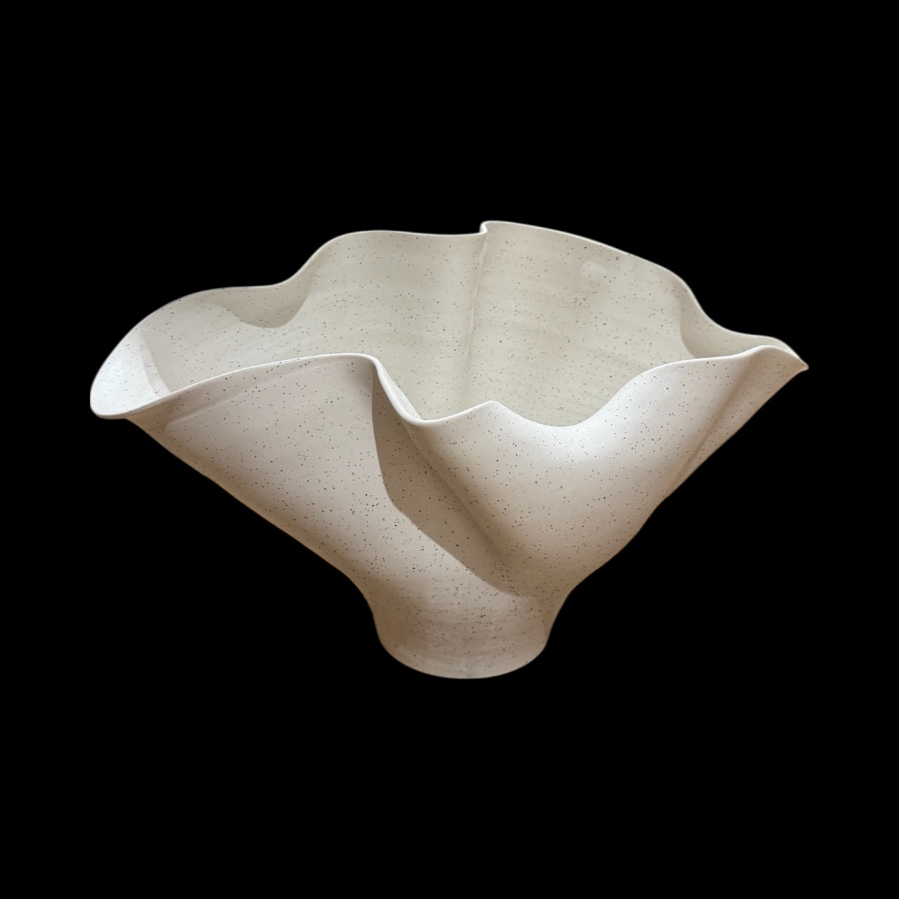 CLAIR & CHIC  Handmade Ceramic Vase - JD25018