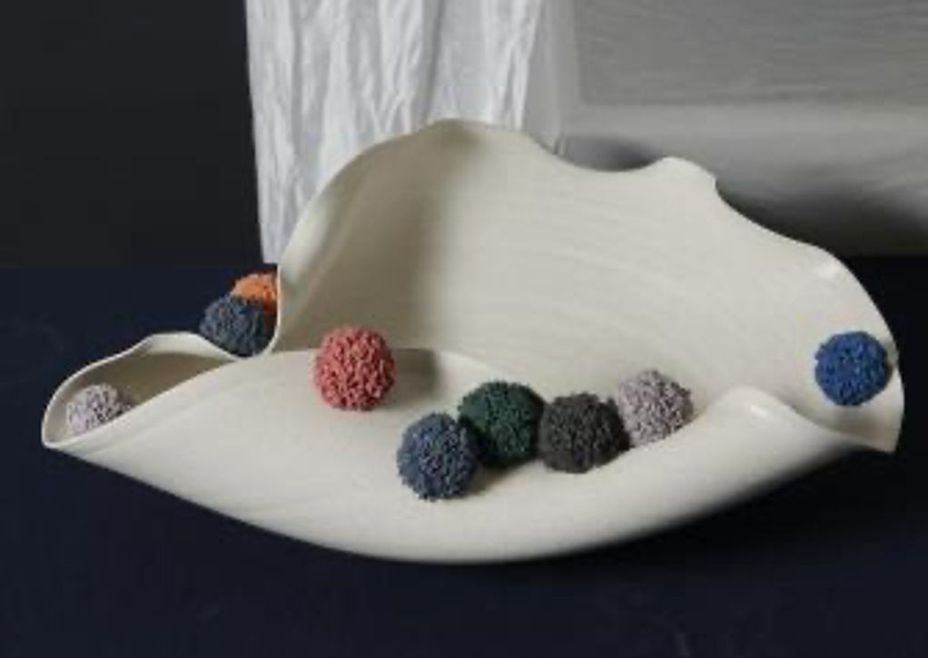 CLAIR & CHIC  Handmade Ceramic Fruit Bowl  - SQ24013