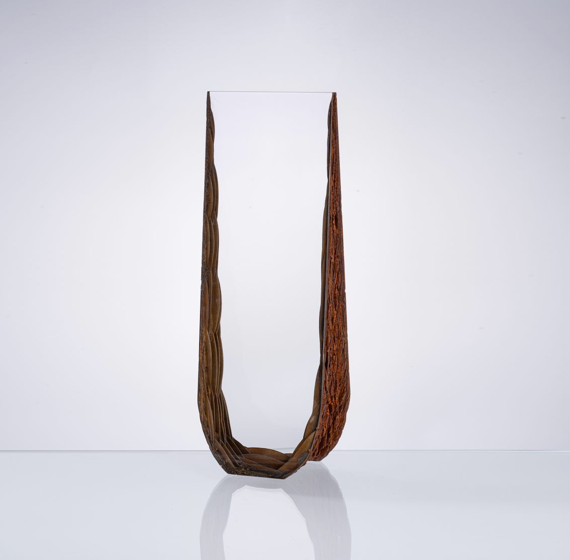 MURATERRA Decoration item Amber -black & Clear-Black base -AJ06034